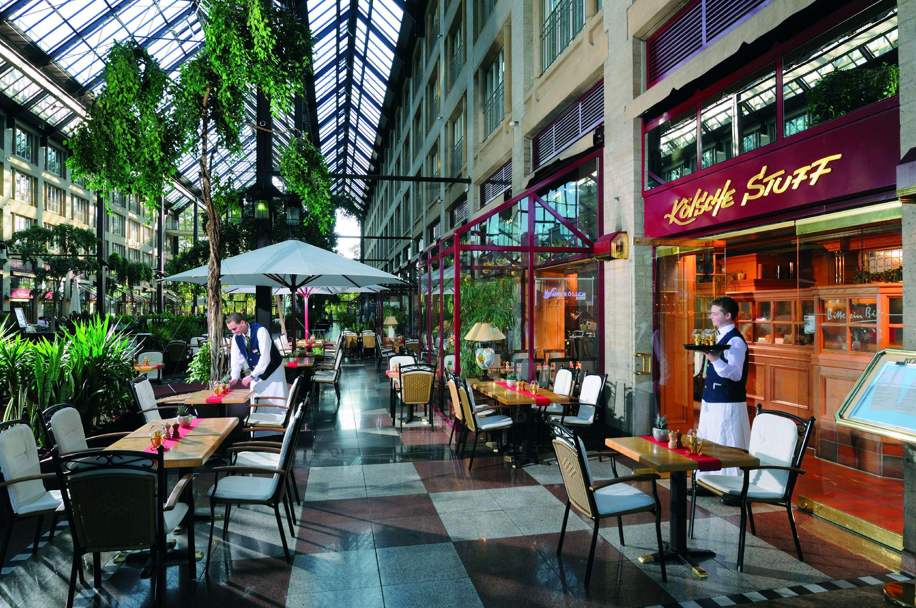 마리팀 호텔 쾰른 외부 사진 The hotel's restaurant
